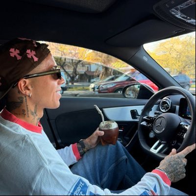 _uwb4__'s profile picture