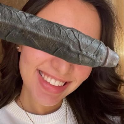 GravesNami44481's profile picture