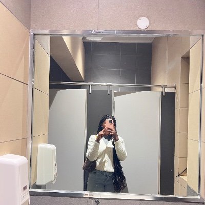 britflowz's profile picture