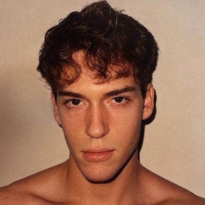 victør's profile picture