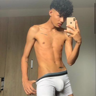 ArtieNovoa's profile picture