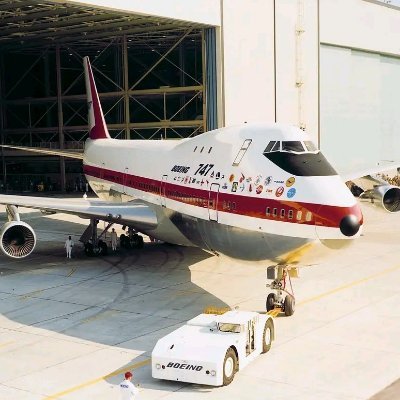 Boeing747S8's profile picture