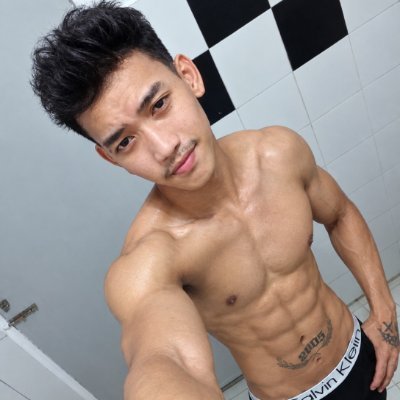 Htet lin aung's profile picture