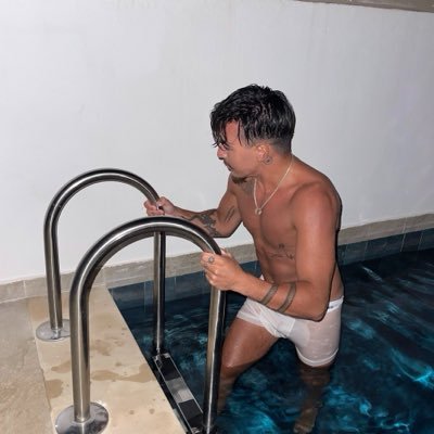 ImightBeAnas's profile picture