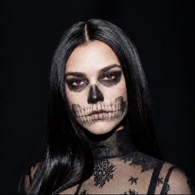 Dolores Lipanela 🎃 La Bruja's profile picture