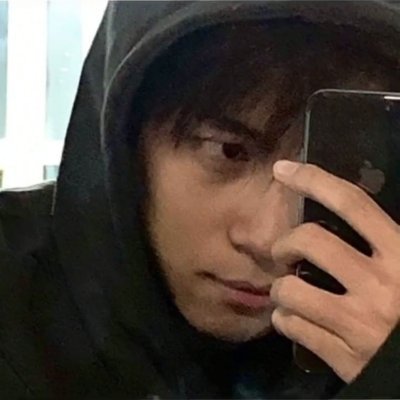 LittleWaaves's profile picture