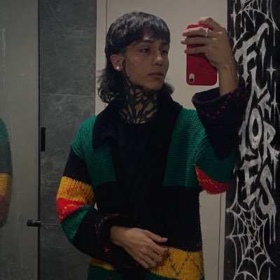 Flores's profile picture