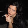 laura 📀 𑣿's profile picture
