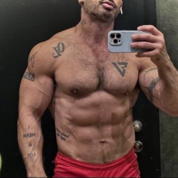 RAVE781138's profile picture