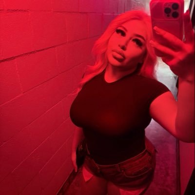 tiny's profile picture