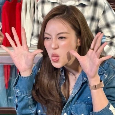 Imhoneybun12's profile picture