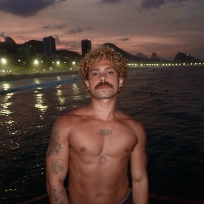 carluxo's profile picture