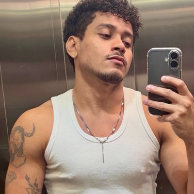 carlos's profile picture