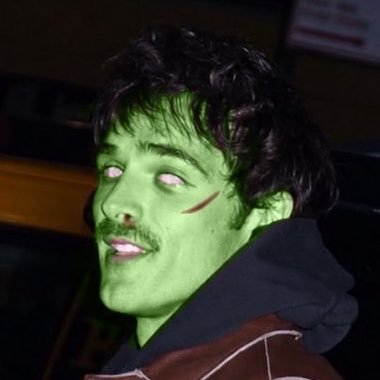 y2ksasha's profile picture