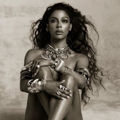 VictoriaMonet's profile picture