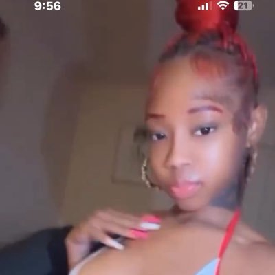 pyt novabeezy's profile picture