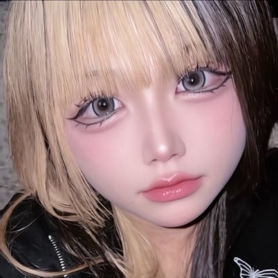 月(ﾂｷ)'s profile picture