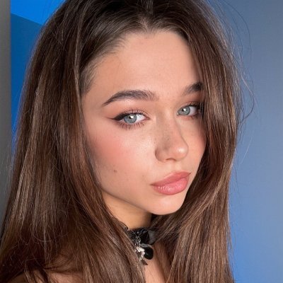 nayashkaa's profile picture