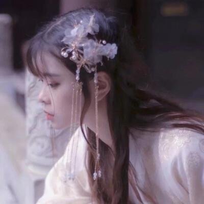 adwvi38495948's profile picture