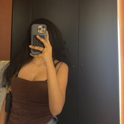 J's profile picture