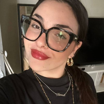 hannahcomda's profile picture