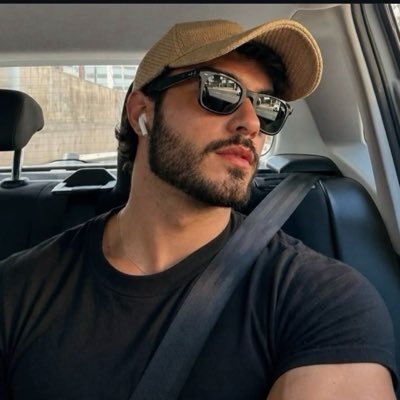euq22's profile picture