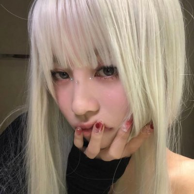 爱's profile picture