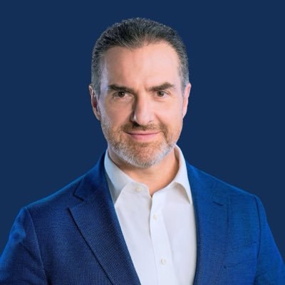 AdrianDeLaGarza's profile picture