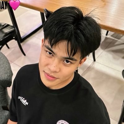 ;♡'s profile picture