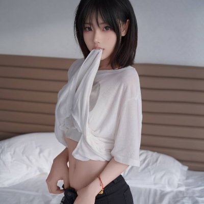 5NEWADULT's profile picture