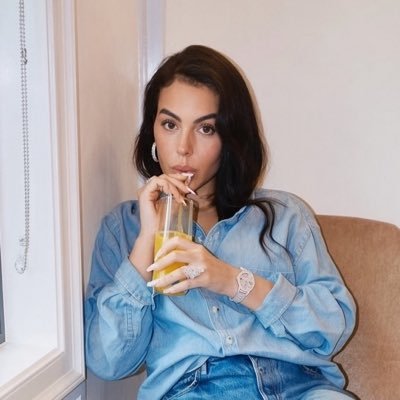 aQli75's profile picture