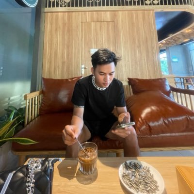 Deptraivkl94701's profile picture