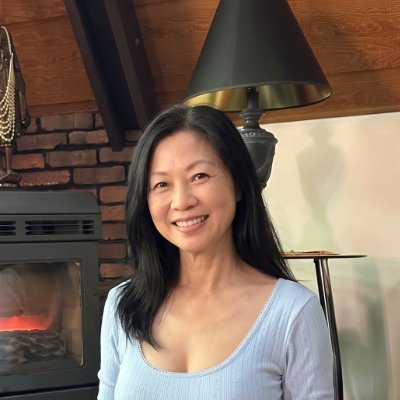 Kim E's profile picture