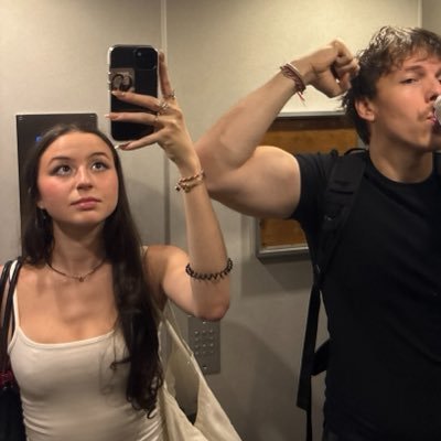 жужунка 🌝 || rdv le 24's profile picture