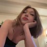 Becky 🥵🍆👅 的头像