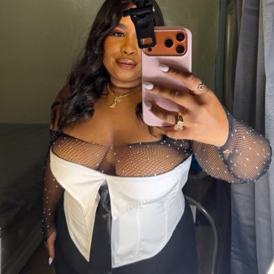 ᒪᒪᑌᐯIᗩ…♥️'s profile picture