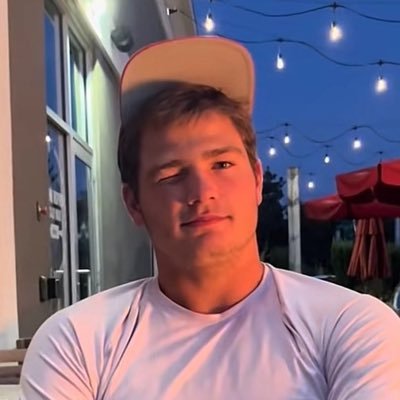 LlFEOFJERM's profile picture