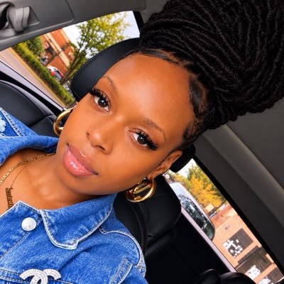 lee ♡ | custom creator 👣's profile picture