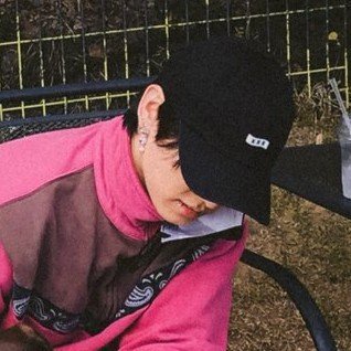 golden⭑'s profile picture