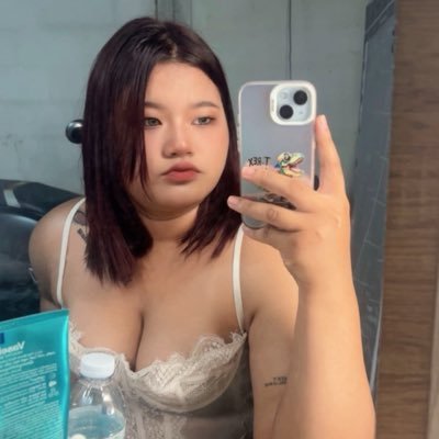 เฟิร์น ‘ขาเลาะ ’'s profile picture