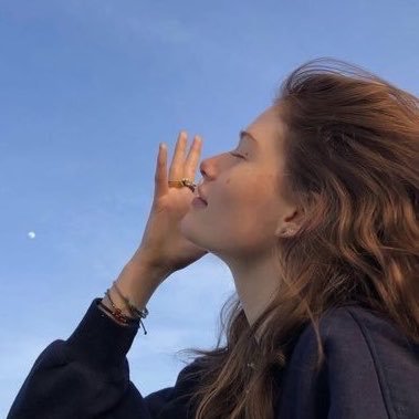 مَلاك's profile picture