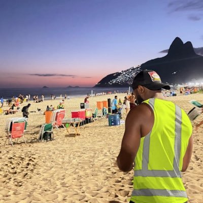 __b2r's profile picture