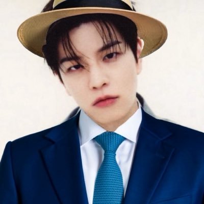Vivs 🪩's profile picture