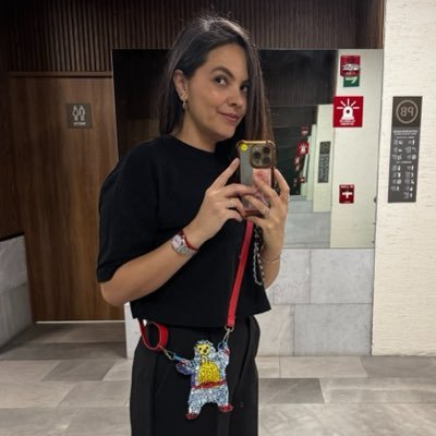Yovana 🧵🔨's profile picture