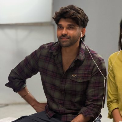 DhruVikramm's profile picture