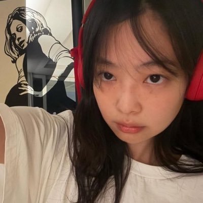ruby🪽's profile picture