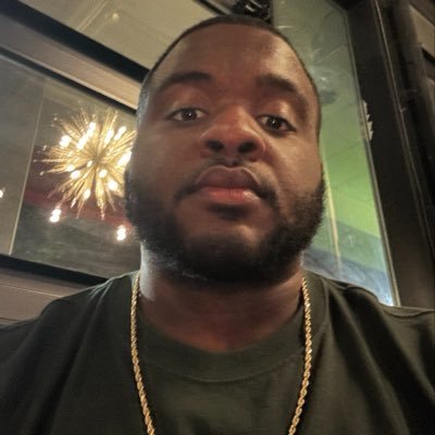 KenHeLive's profile picture