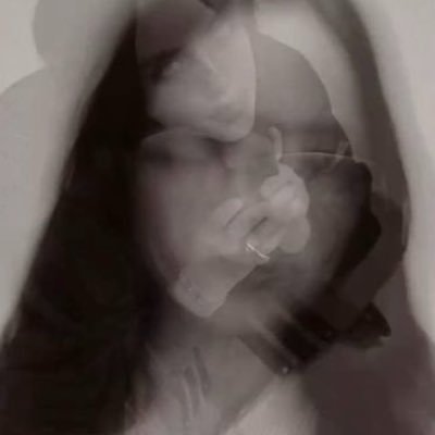 rosie 𝜗𝜚's profile picture