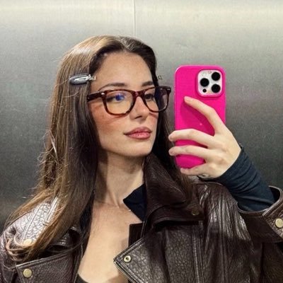 ssaltycherries's profile picture