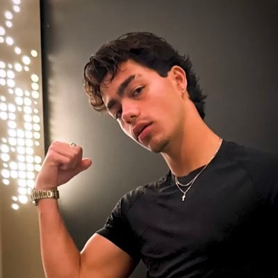 Malachi Barton (Parody)'s profile picture